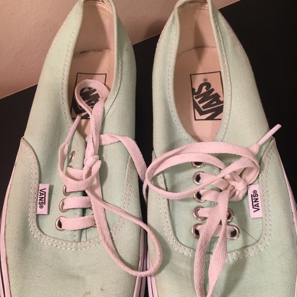 Mint Authentic Vans - Picture 1 of 2